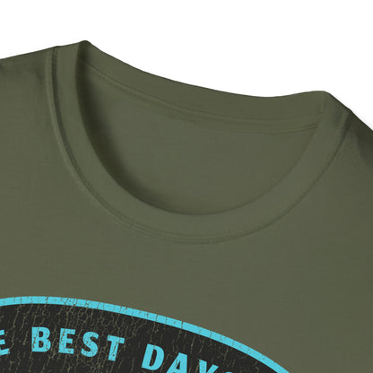 The Best Days Are Fishin Awesome Blue T-Shirt